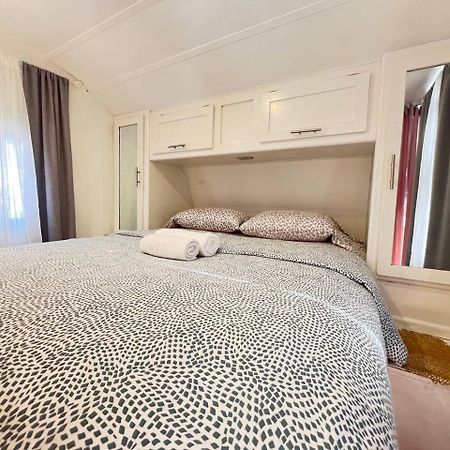 Social Distanсing Approved Nature Getaway! Naples Ngoại thất bức ảnh