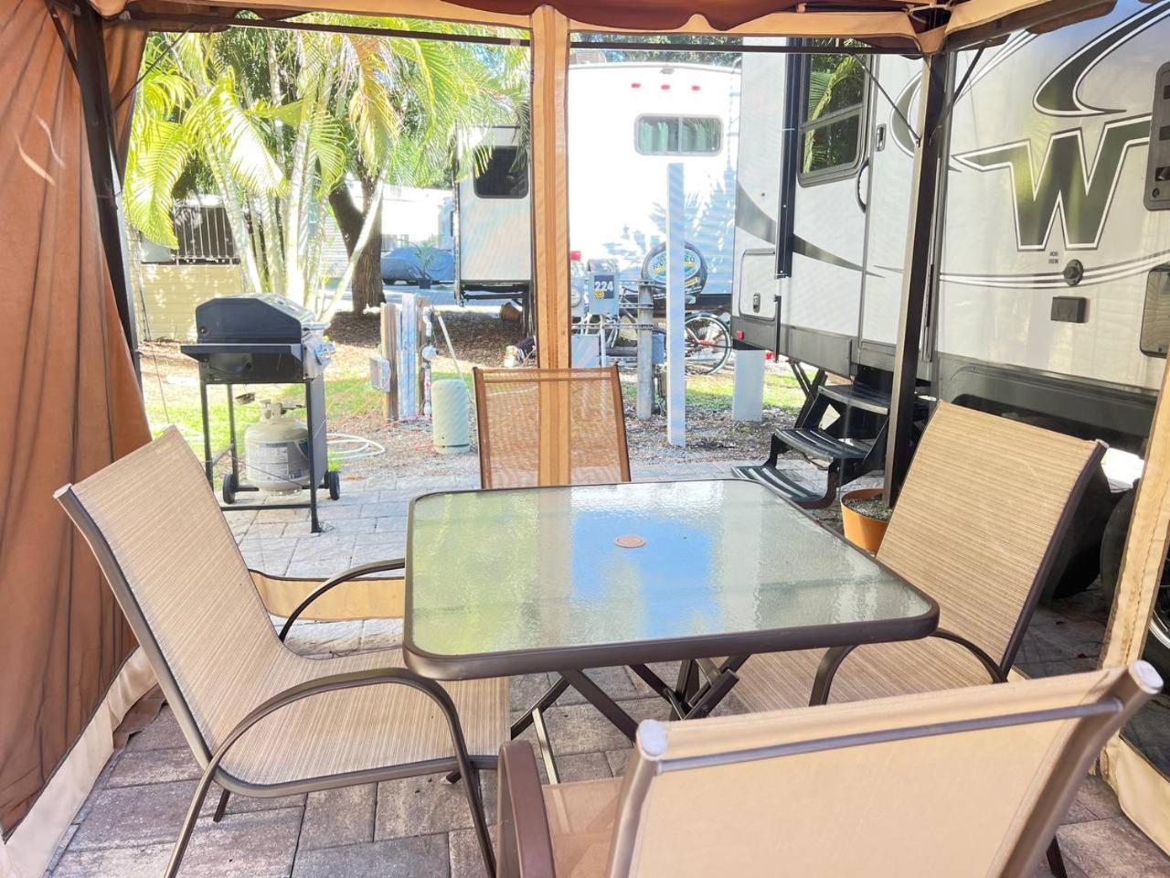 Social Distanсing Approved Nature Getaway! Naples Ngoại thất bức ảnh